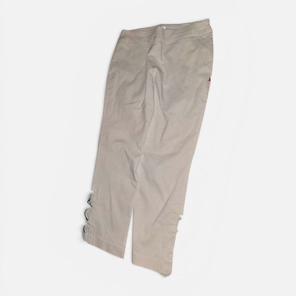 JM Collection Women's White Pull-On Lattice-Hem Capri Pants